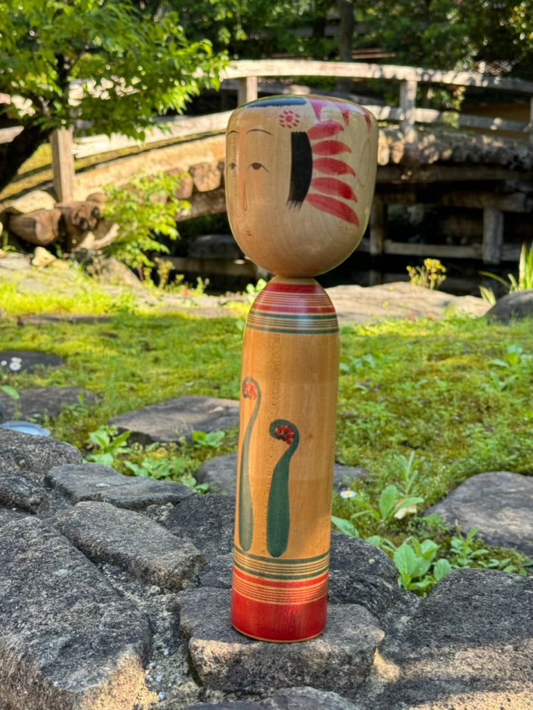 Kokeshi Traditionnelle Zao de Shizuo Ariji | Crosse végétale - Wasabe