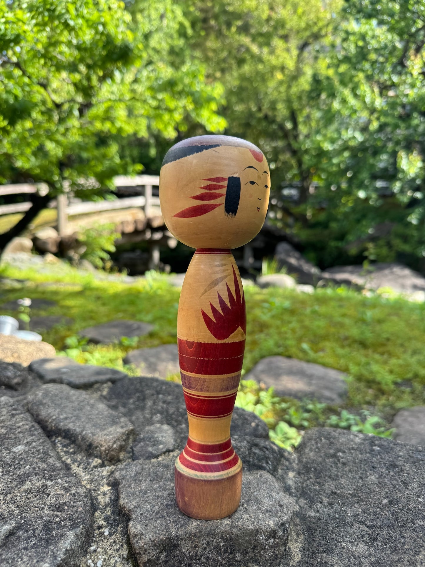 Kokeshi Traditionnelle Vintage | Chrysanthème style Yajiro