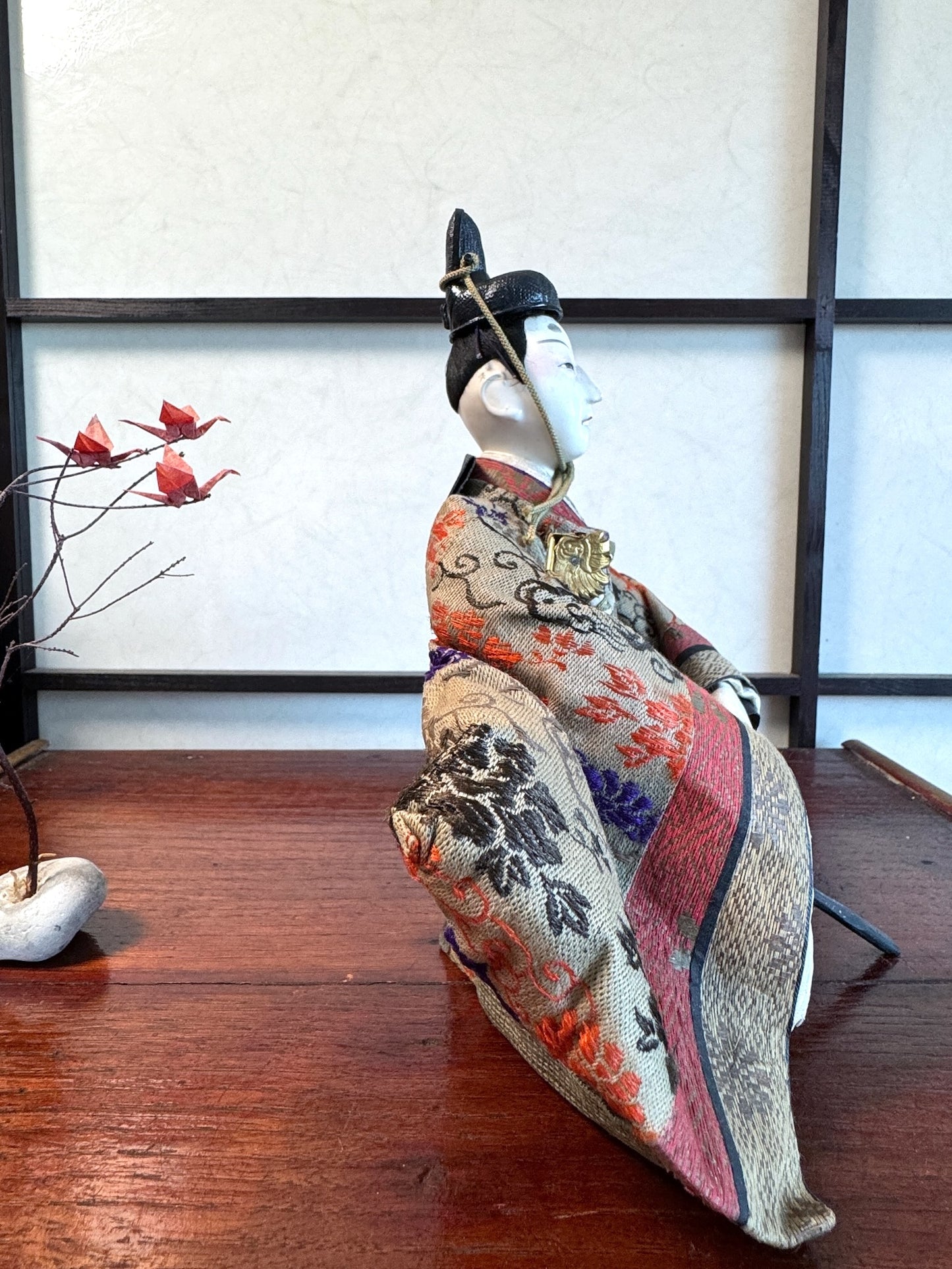 poupée japonaise traditionnelle samourai seigneur, profi droit