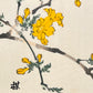 estampe japonaise oiseau et fleurs jaunes, gros plan fleur