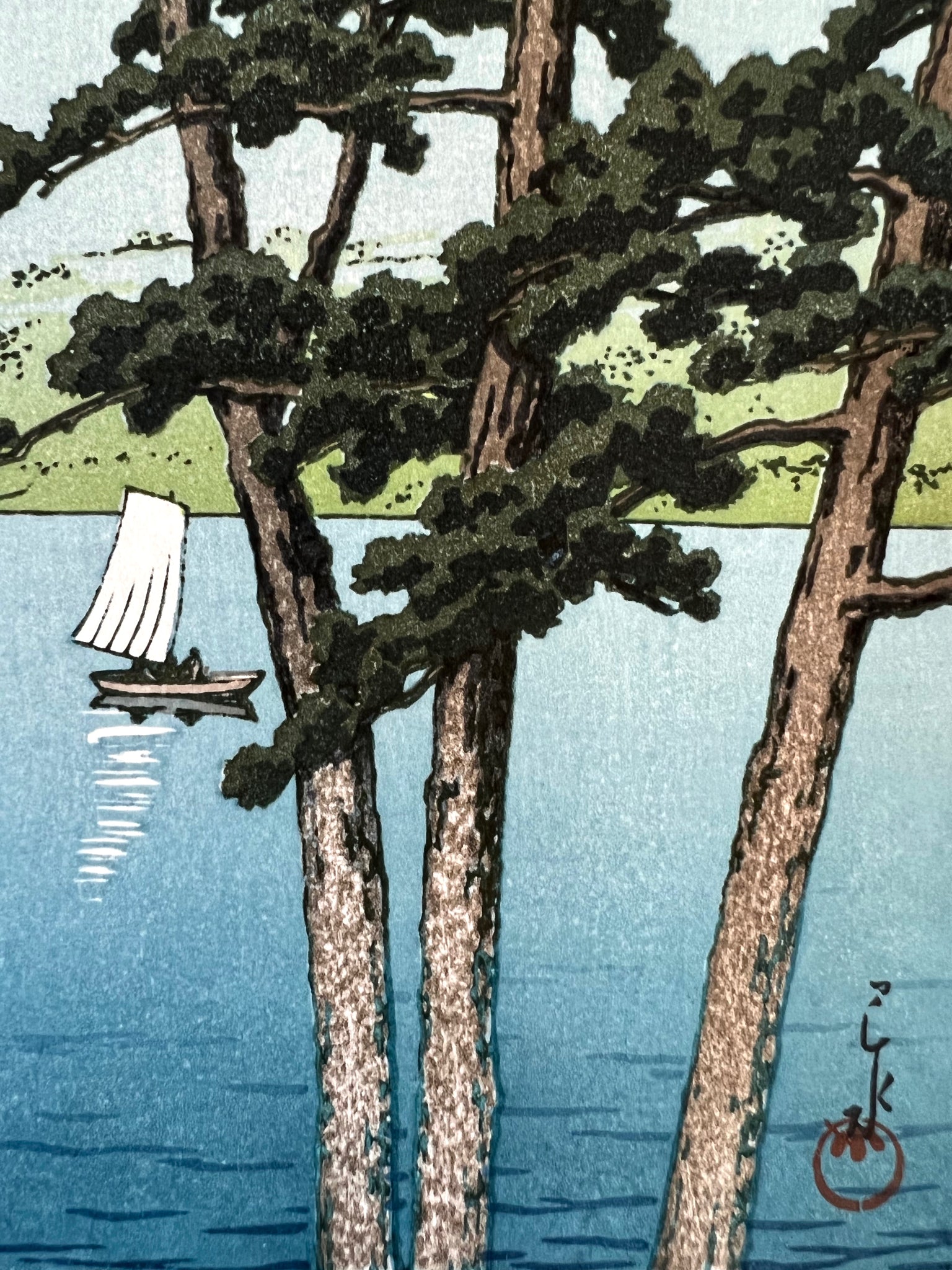 Estampe Japonaise d'Hasui Kawase Lac Kawaguchi et bateau à voile, secau et signature de l'artiste